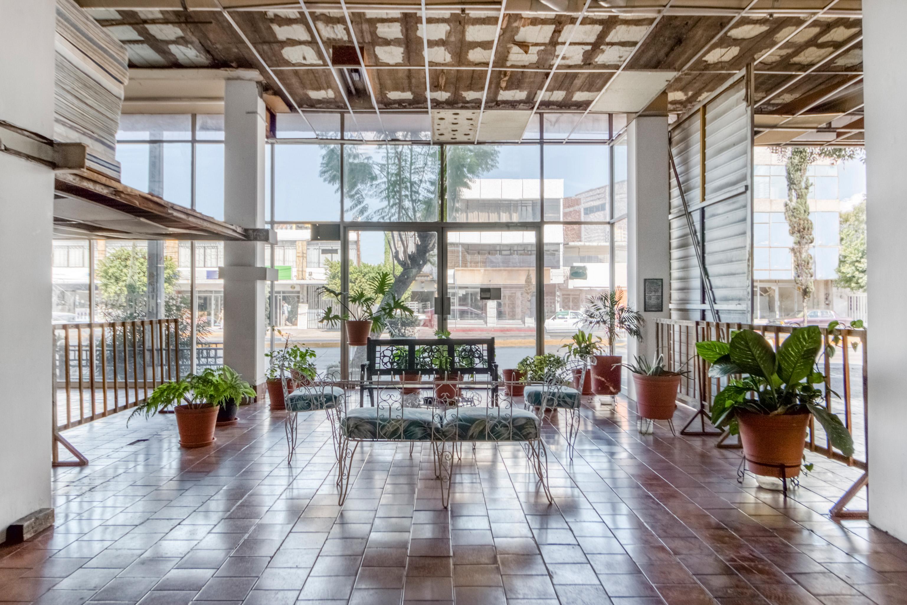 Oyo Hotel Del Llanito, Агуаскалиентес Екстериор снимка